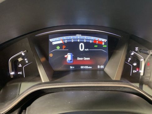 Used 2018 Honda CR-V Touring image 17