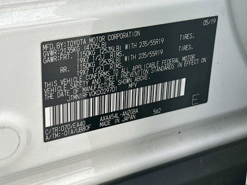 Used 2019 Toyota RAV4 Limited image 31