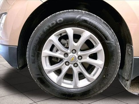 Used 2018 Chevrolet Equinox LT AWD/4WD image 8