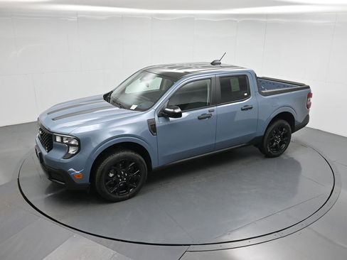 New 2025 Ford Maverick XLT w/ XLT Luxury Package image 42