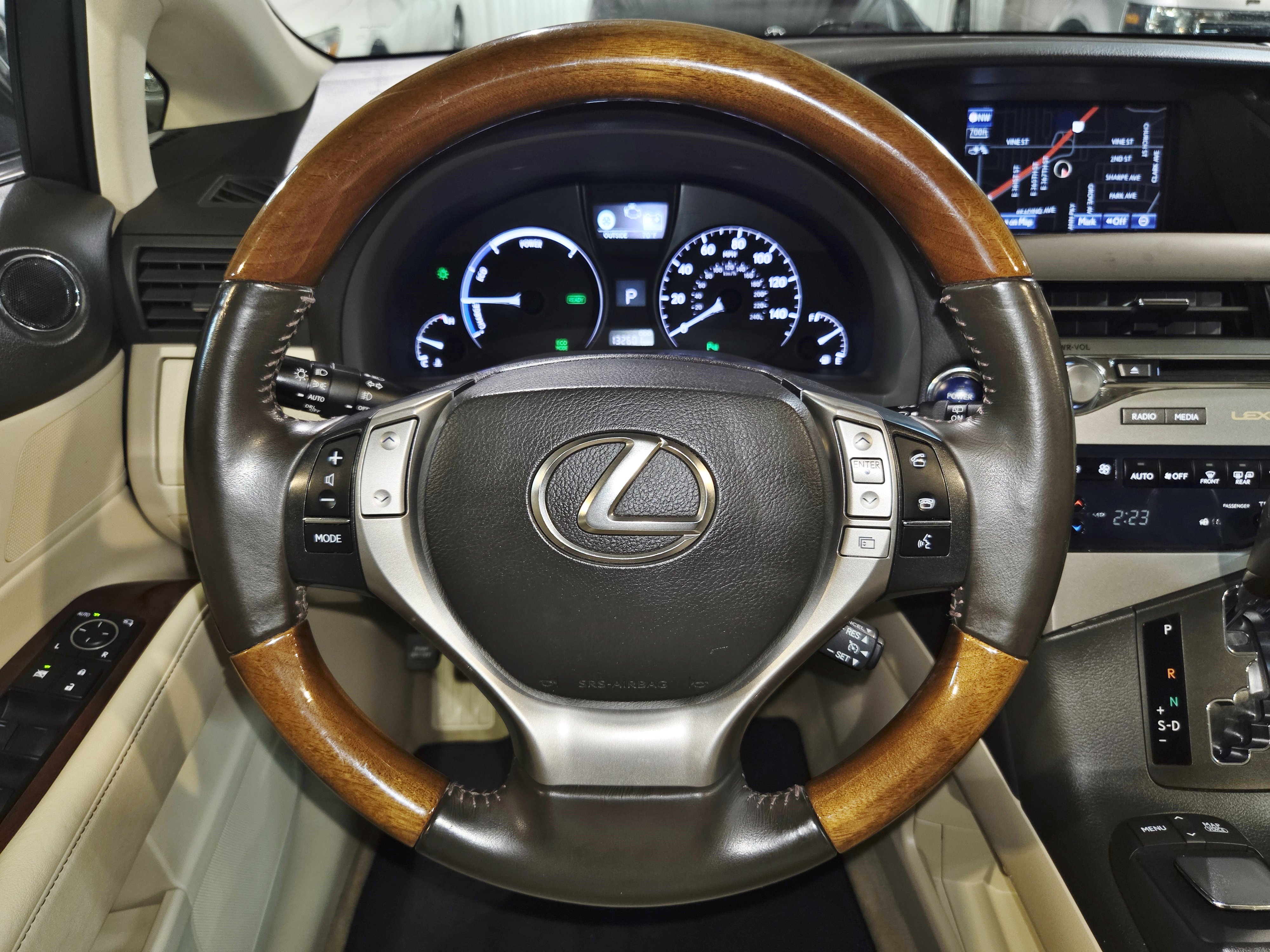 Used 2013 Lexus RX 450h FWD w/ Navigation Pkg image 34