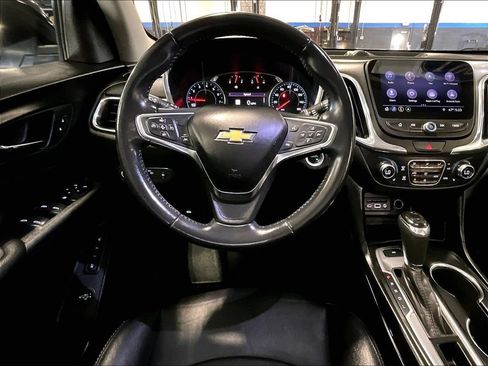 Used 2021 Chevrolet Equinox LT AWD/4WD image 18
