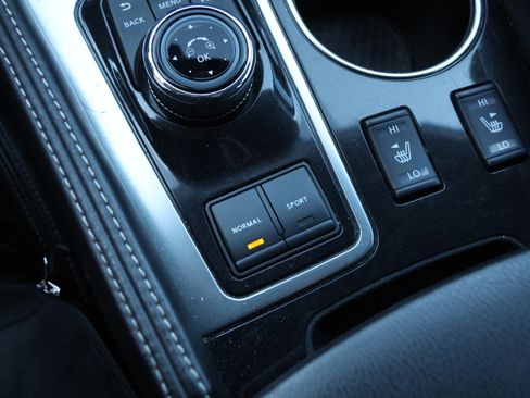 Used 2016 Nissan Maxima 3.5 SV image 29