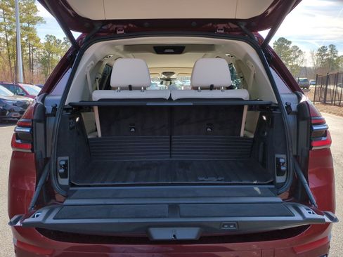 Used 2025 BMW X7 xDrive40i image 31