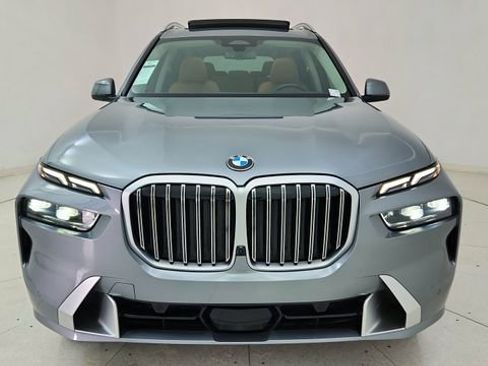 Used 2026 BMW X7 xDrive40i image 13