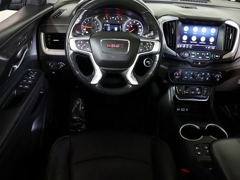 Used 2018 GMC Terrain SLT w/ Preferred Package AWD/4WD image 3