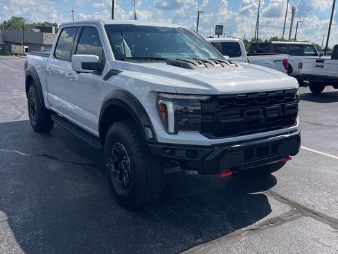 Used 2025 Ford F150 Raptor w/ Equipment Group 803A Raptor R AWD/4WD image 3
