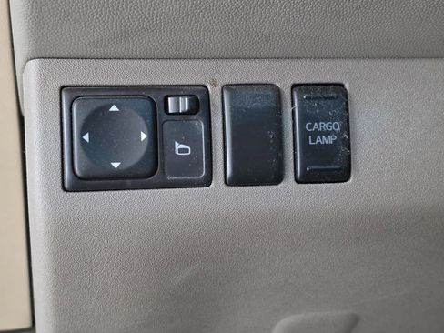 Used 2015 Nissan Frontier SV image 20