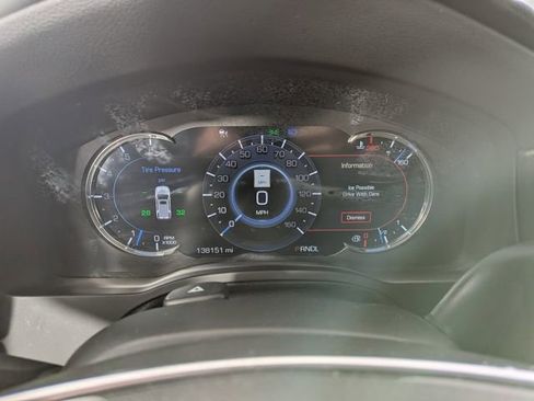 Used 2017 Cadillac Escalade Premium Luxury w/ LPO, Radiant Package image 6