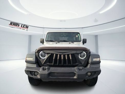 Used 2022 Jeep Wrangler Unlimited Sport w/ Sun And Sound Package AWD/4WD image 8