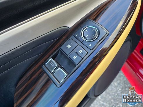 Used 2021 Lexus RC 300 w/ Accessory Package RWD image 24
