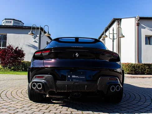 Certified 2025 Ferrari Purosangue image 21