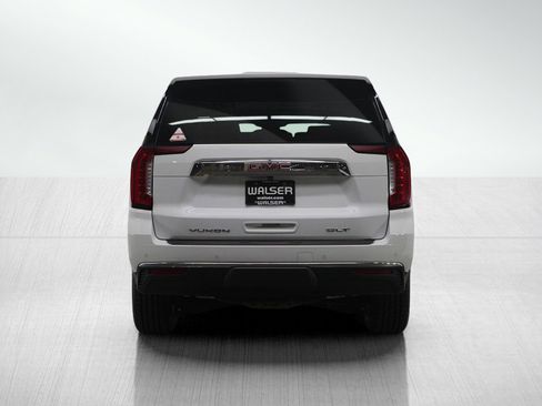 Used 2023 GMC Yukon SLT image 4