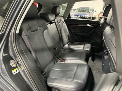 Used 2018 Audi Q5 2.0T Premium Plus w/ Premium Plus Package AWD/4WD image 61