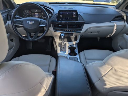 Used 2020 Cadillac CT4 Premium Luxury RWD image 17