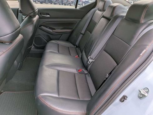 Used 2023 Nissan Altima 2.5 SR FWD image 13