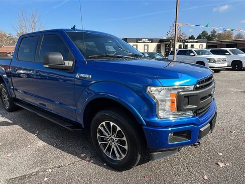 Used 2018 Ford F150 XLT w/ Equipment Group 302A Luxury image 3