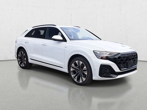 New 2026 Audi Q8 Premium Plus AWD/4WD image 3