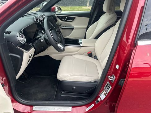 Used 2026 Mercedes-Benz GLC 350e 4MATIC image 3