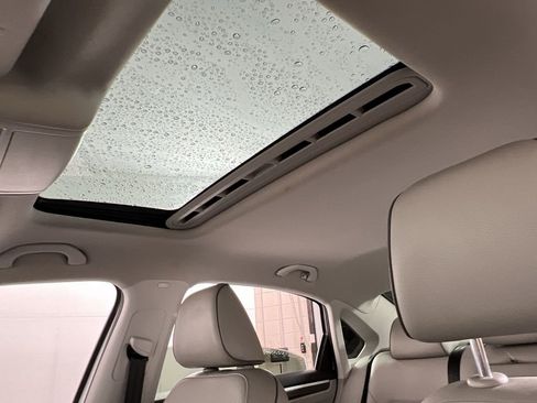 Used 2017 Volkswagen Passat 1.8T SE image 14