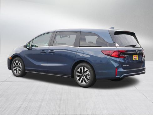 New 2026 Honda Odyssey EX-L image 5