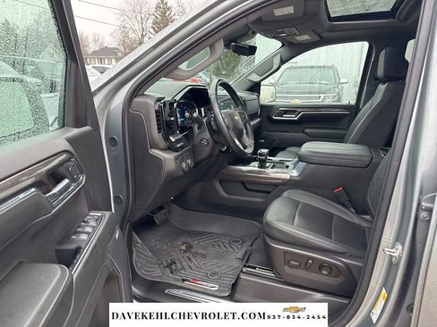 Used 2024 Chevrolet Silverado 1500 LTZ w/ LTZ Premium Package image 17