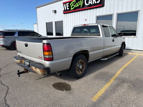 Used 2005 GMC Sierra 1500 W/T w/ Light Duty Power Package RWD image 6
