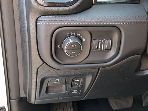 New 2026 RAM 1500 Limited AWD/4WD image 15