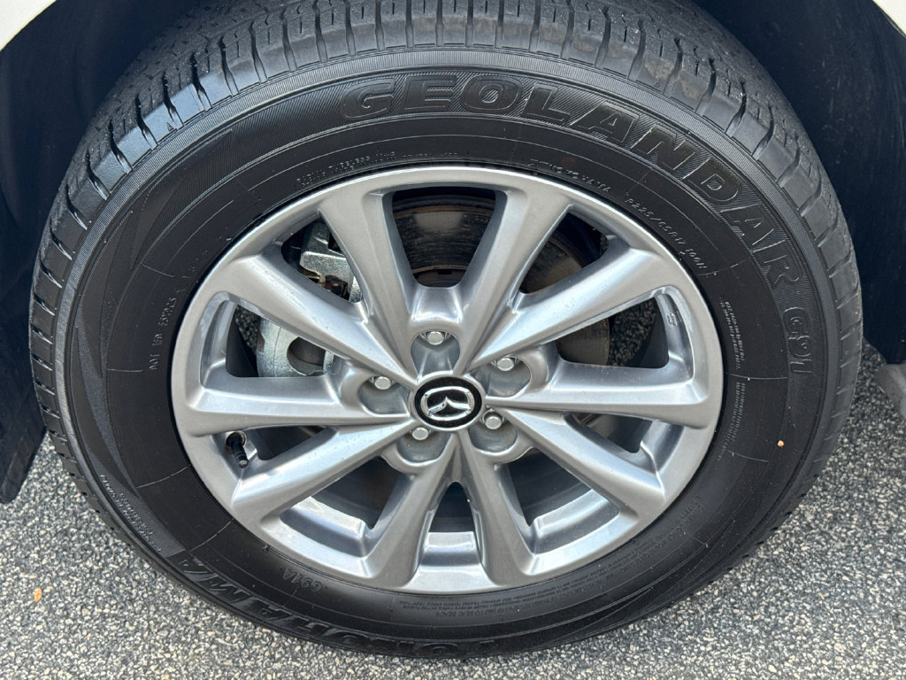 Used 2025 MAZDA CX-5 AWD 2.5 S w/ Preferred Package image 11