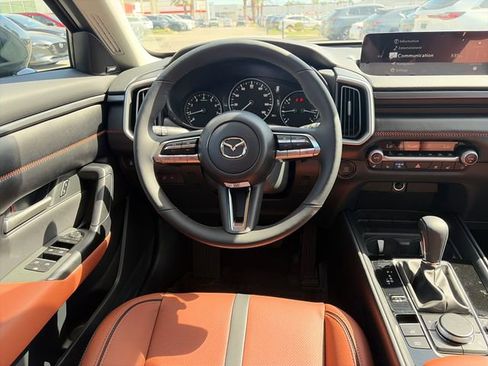 New 2026 MAZDA CX-50 Meridian Edition w/ Apex Package AWD/4WD image 13