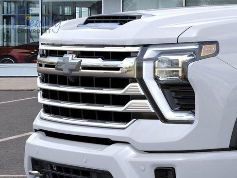 New 2026 Chevrolet Silverado 3500 High Country w/ High Country Premium Package AWD/4WD image 24