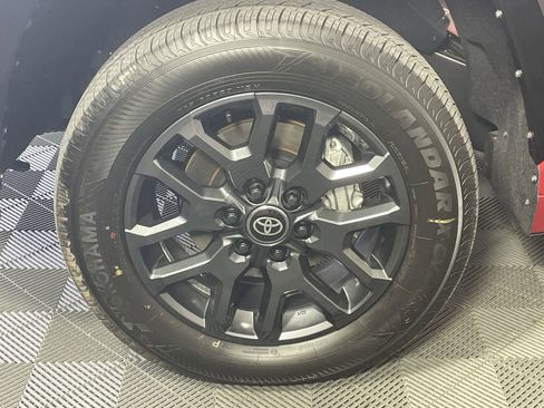 New 2026 Toyota Tundra Platinum image 10