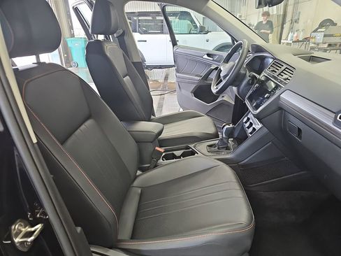 Used 2024 Volkswagen Tiguan Wolfsburg Edition image 10