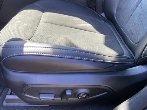 New 2026 Jeep Grand Cherokee Altitude image 10