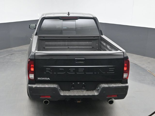 Used 2025 Honda Ridgeline Black Edition image 24