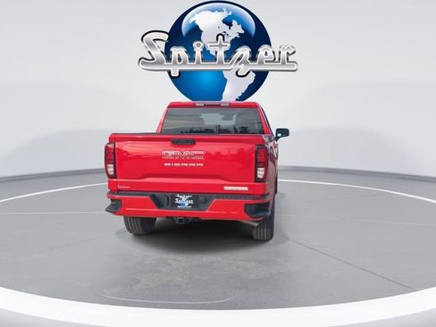 New 2026 GMC Sierra 1500 Elevation image 8