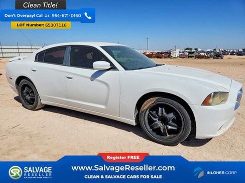 Used 2014 Dodge Charger SE w/ Sport Appearance Group RWD image 5