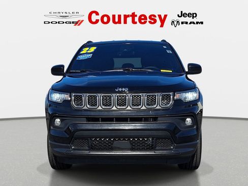 Certified 2023 Jeep Compass Latitude AWD/4WD image 10