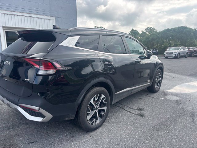 Used 2023 Kia Sportage EX AWD/4WD image 4