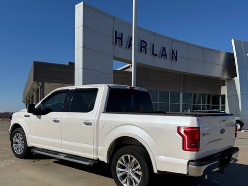 Used 2017 Ford F150 Lariat image 3