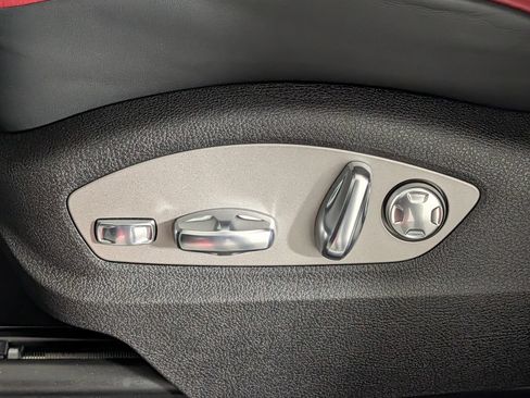 New 2026 Porsche Macan AWD/4WD image 29