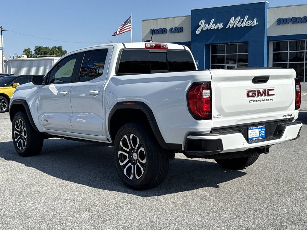 Used 2023 GMC Canyon AT4 w/ AT4 Premium Package AWD/4WD image 28