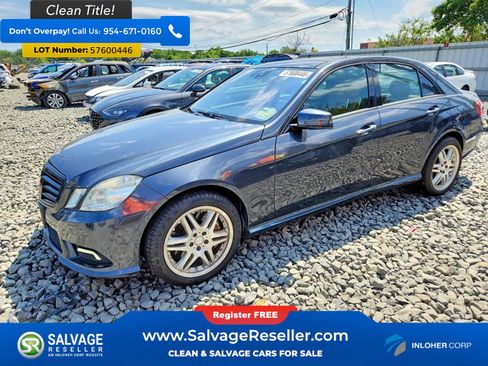 Used 2010 Mercedes-Benz E 550 4MATIC Sedan image 1