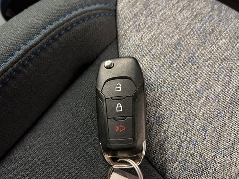 New 2025 Ford Maverick XLT w/ XLT Luxury Package image 35