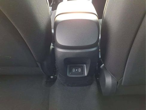 New 2026 Hyundai Elantra Sport FWD image 13