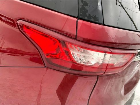 Used 2018 Chevrolet Traverse LT w/ LPO, Cargo Package image 28