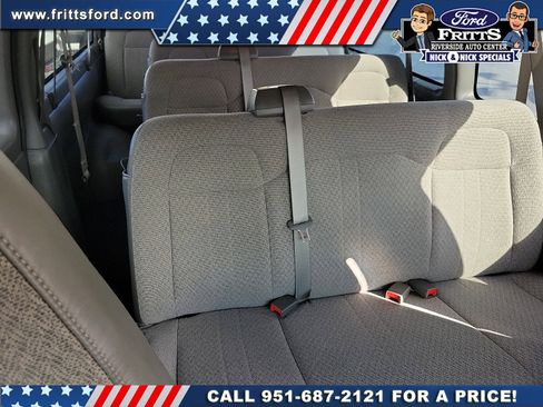 Used 2017 GMC Savana 3500 LT w/ LT Preferred Equipment Group image 14