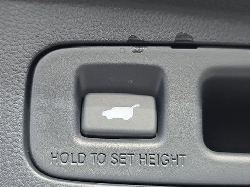 Used 2023 Honda CR-V EX-L image 14