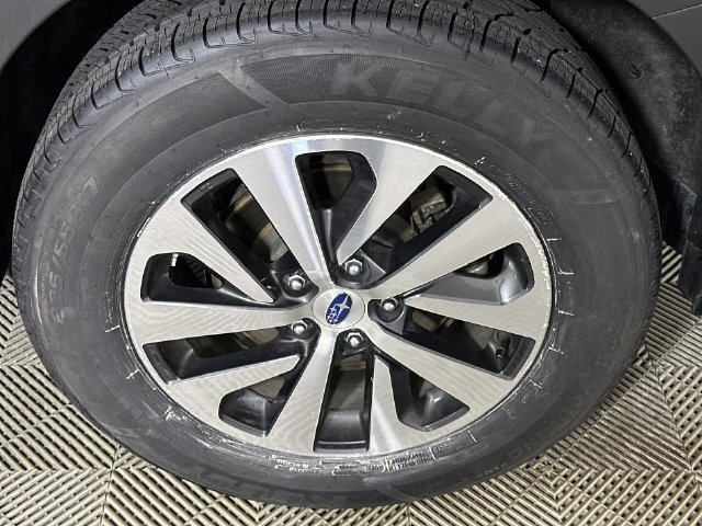 Used 2023 Subaru Outback Premium AWD/4WD image 34