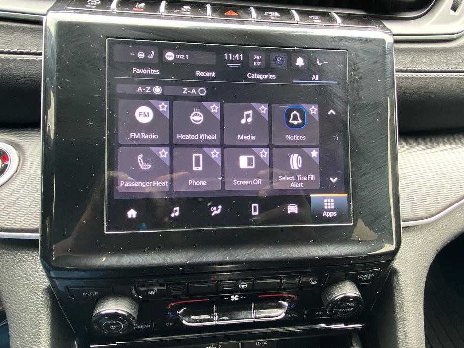 Used 2024 Jeep Grand Cherokee L Laredo AWD/4WD image 20